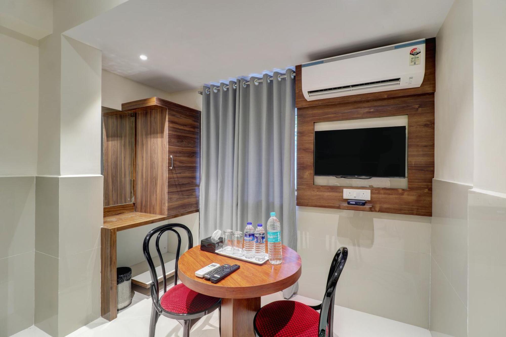 New Parimeet Residency Hotell Navi Mumbai Eksteriør bilde