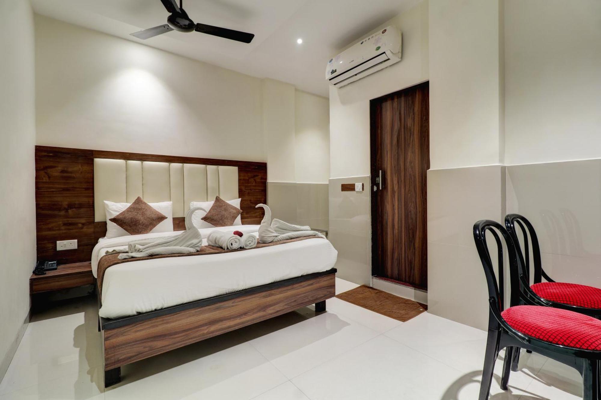 New Parimeet Residency Hotell Navi Mumbai Eksteriør bilde